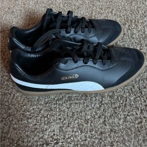 Mens Puma Tennis Shoes